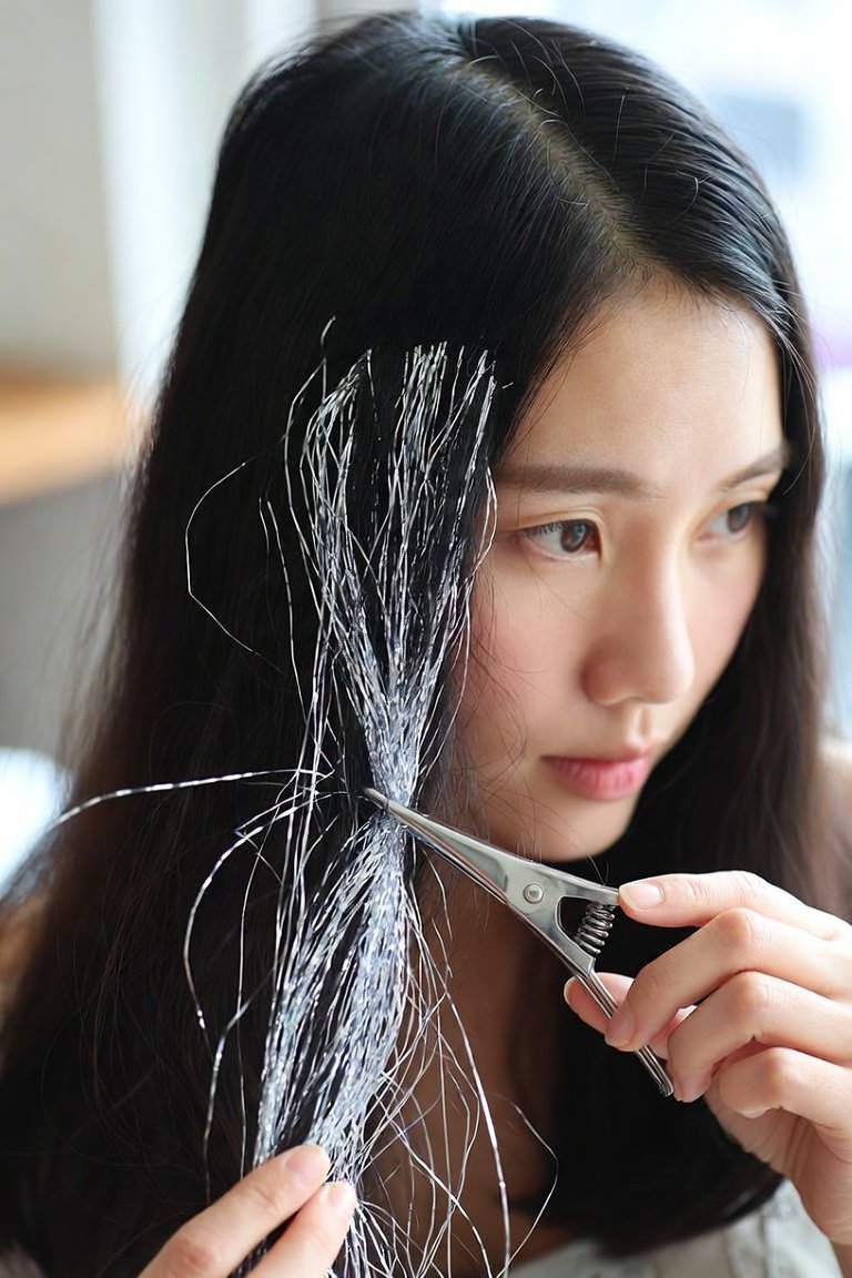 How to Remove Hair Tinsel With Clamp Without Tool Easily